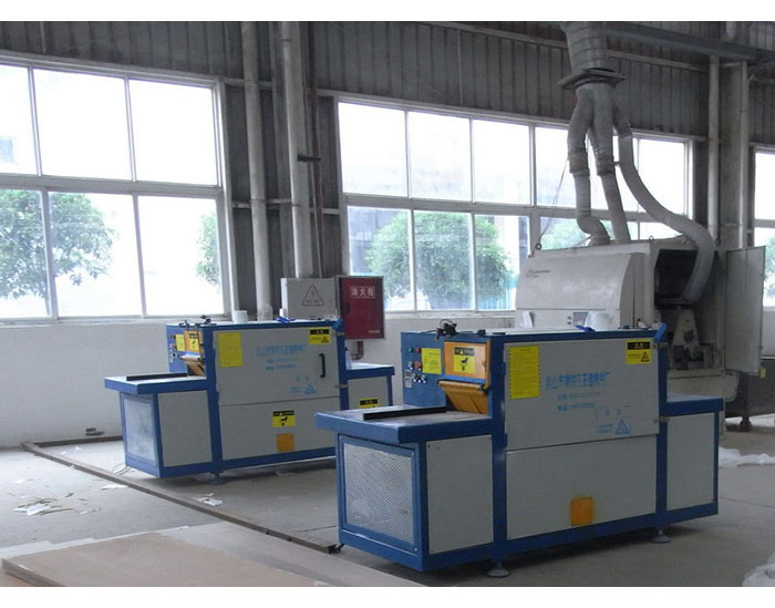 中國著名家私制造廠家-四川全友家私有限公司-正啟方木多片鋸