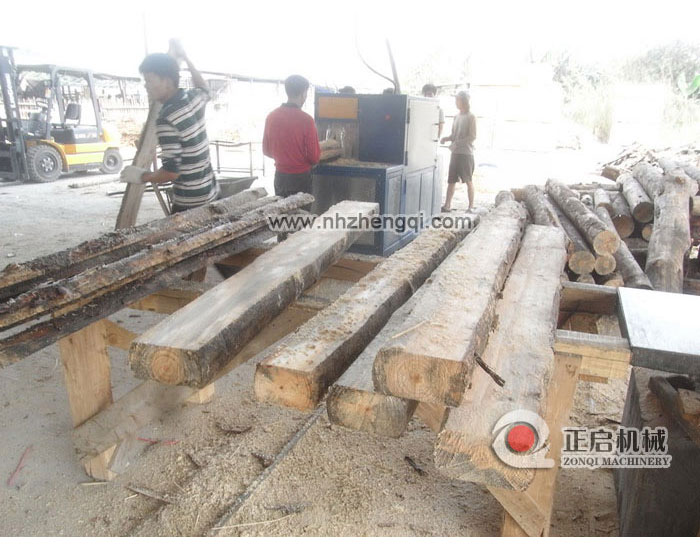 廣東花都鋸松木加工現場25機